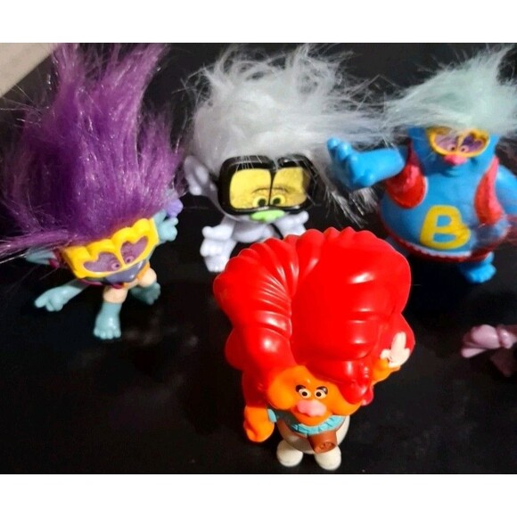 McDonalds Trolls World Tour Happy Meal Toys Lot Of 5 Figures 2020 - Picture 3 of 8